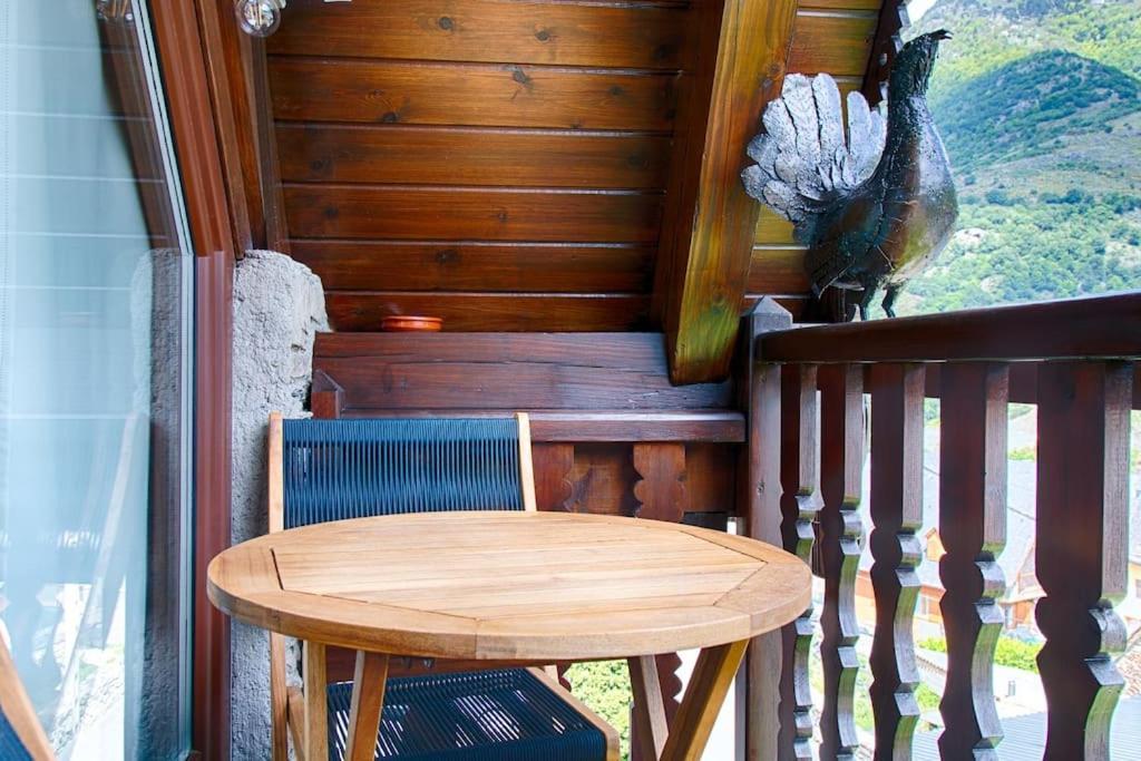 Apartmán Saplan Real Estate Casa Izadi Bossost Exteriér fotografie